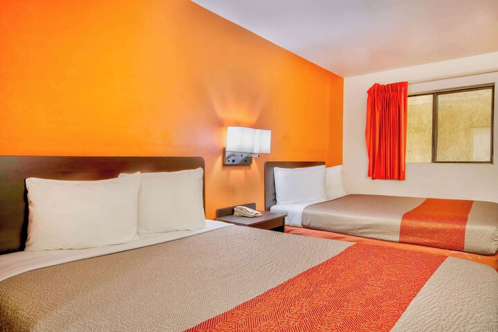 Room 21 of 58