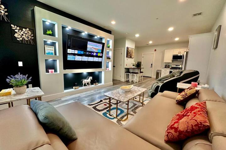 The Stylish Suite - 1BR with Free Parking