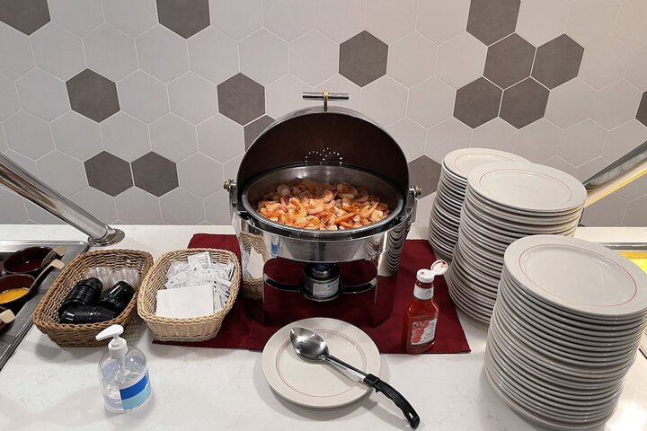 Dining 54 of 64
