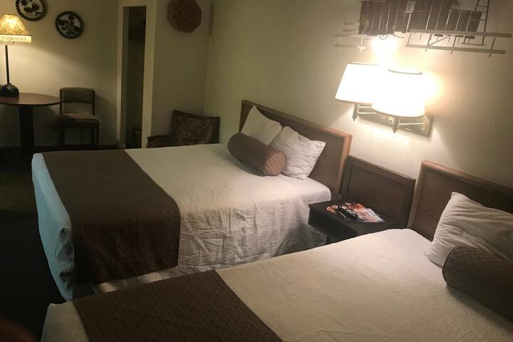 Room 36 of 43