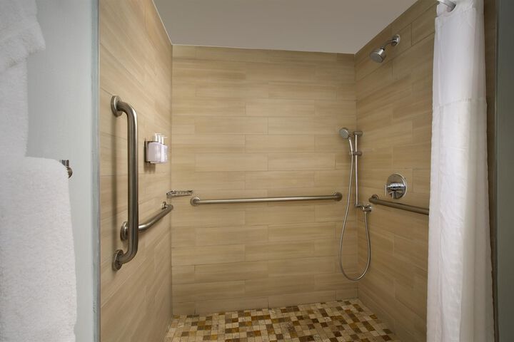 Room 20 of 26
