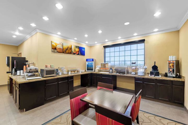 Comfort Suites Roanoke - Fort Worth North