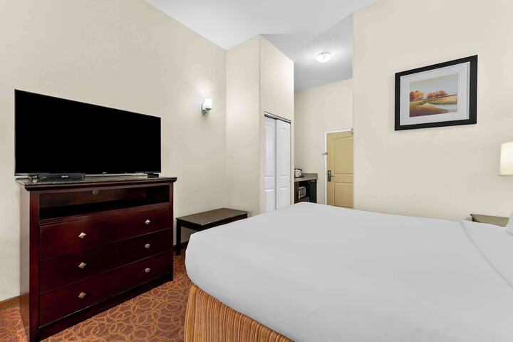 Room 22 of 50