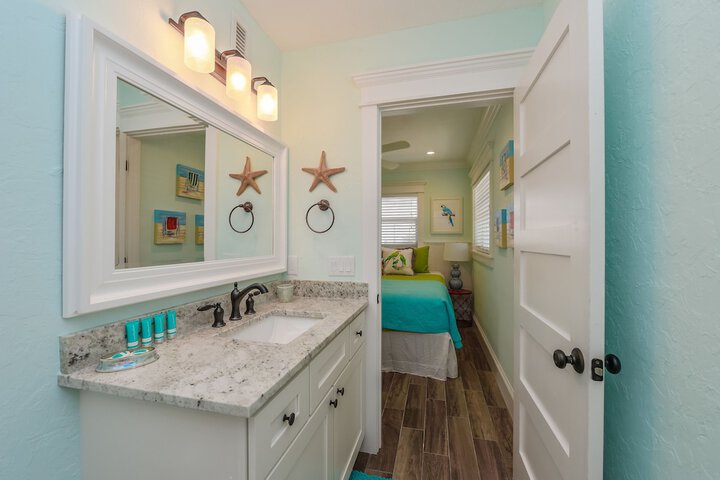 Room 156 of 290