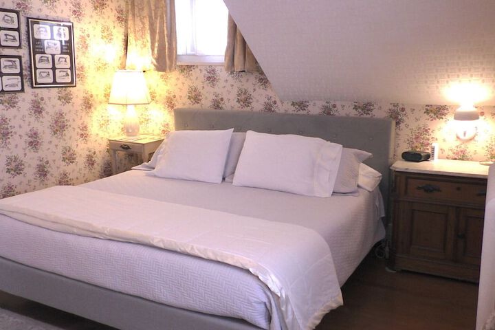 Room 21 of 29