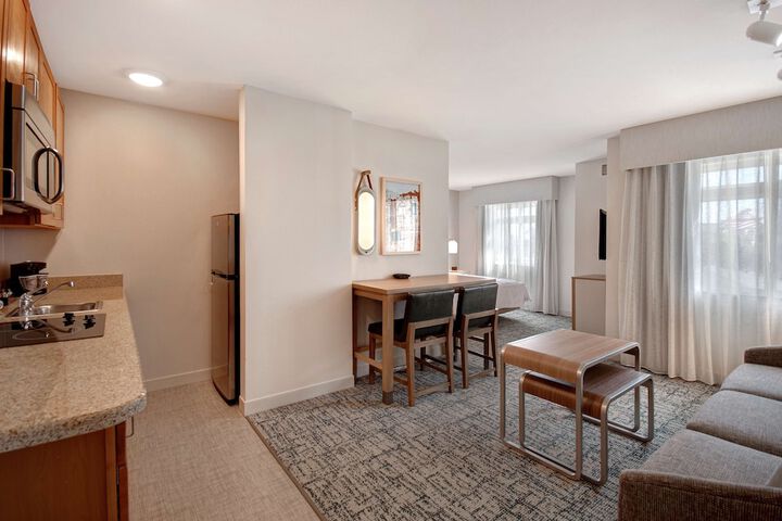 Room 20 of 61