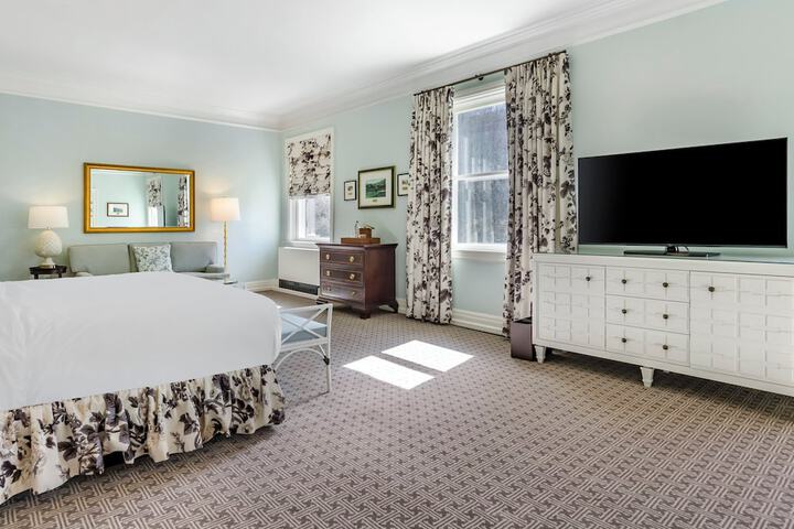 Room 79 of 218