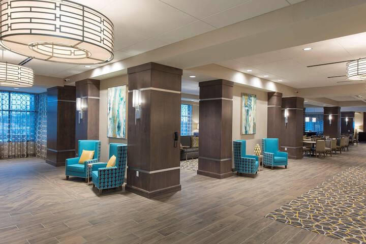 Hampton Inn & Suites Grand Rapids Downtown