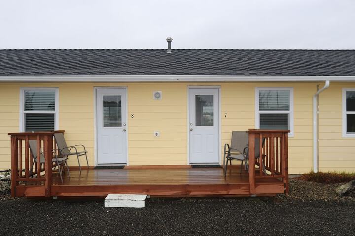 The Lowtide Motel