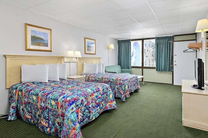 Room 30 of 37
