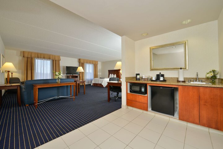 Room 12 of 42