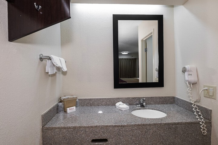 Room 21 of 24