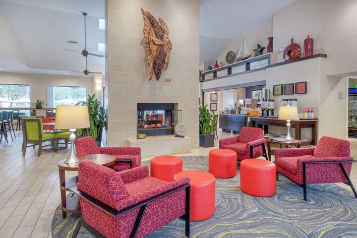 Hotel Interior 33 of 106