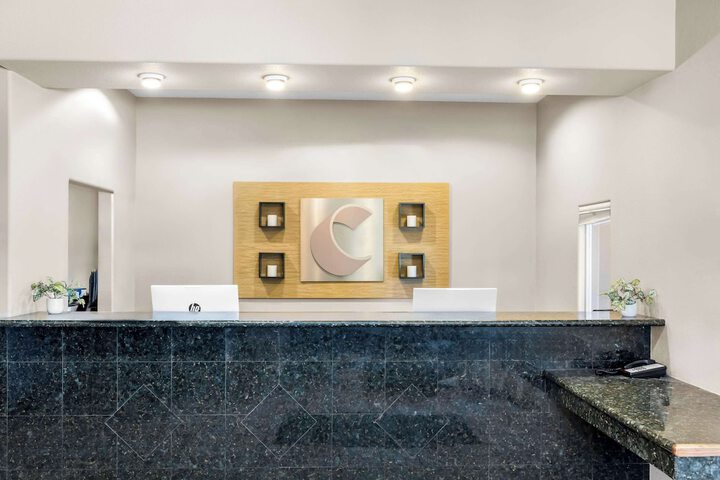 Hotel Interior 11 of 37
