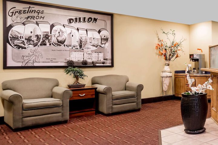 Super 8 by Wyndham Dillon / Breckenridge Area