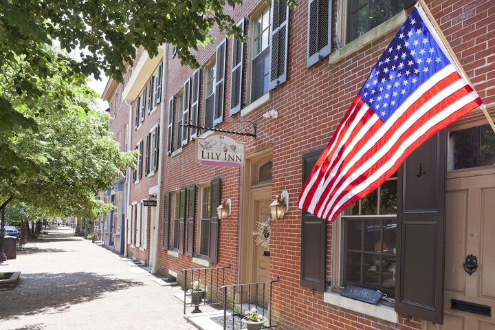 The Lily Inn