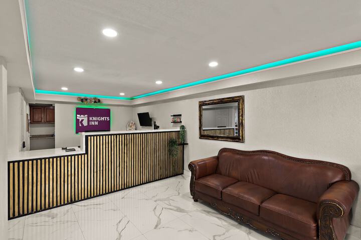 Hotel Interior 11 of 40