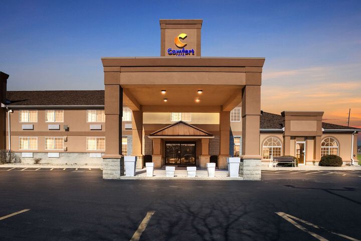 Hotel 7 of 77