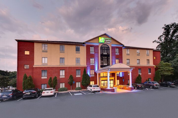 Hotel 13 of 81