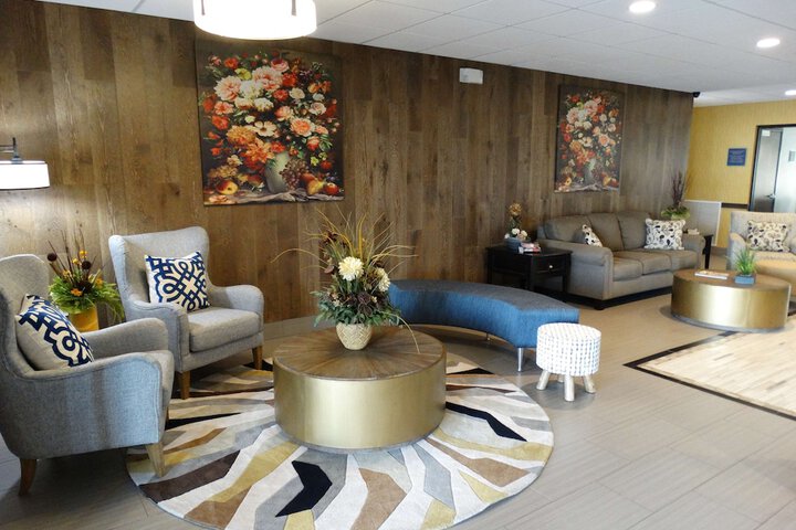 Hotel Interior 11 of 40