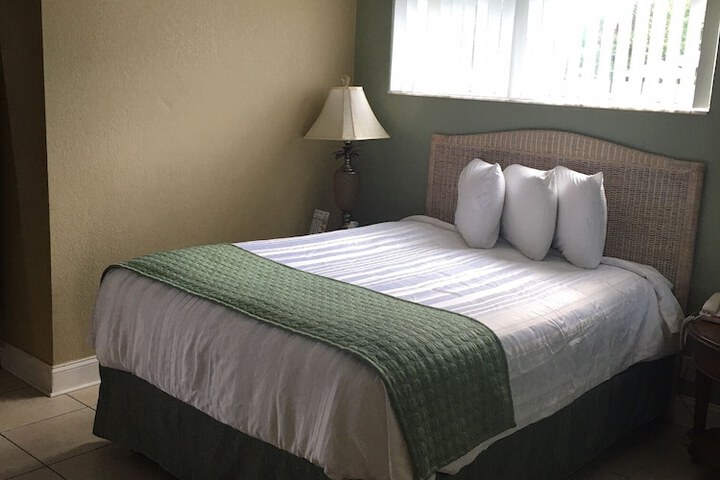 Room 56 of 70