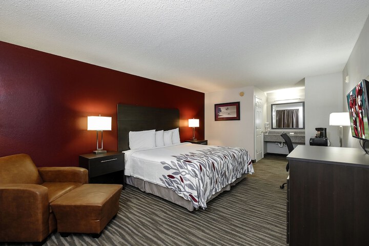 Room 13 of 25