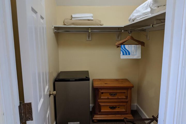 Room 19 of 36
