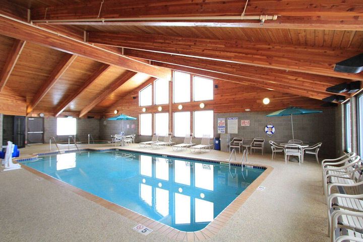 Pool 2 of 29