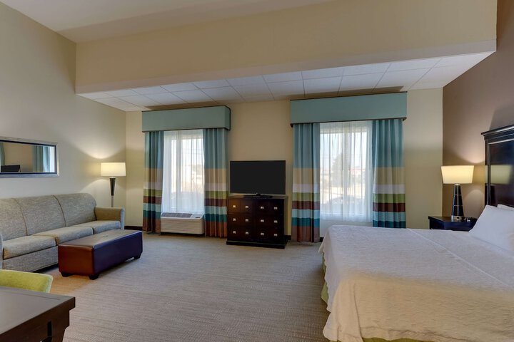 Room 30 of 59