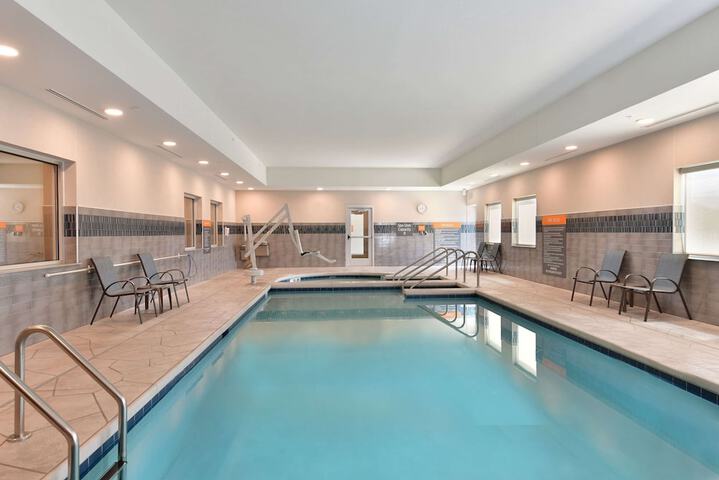 Pool 6 of 26