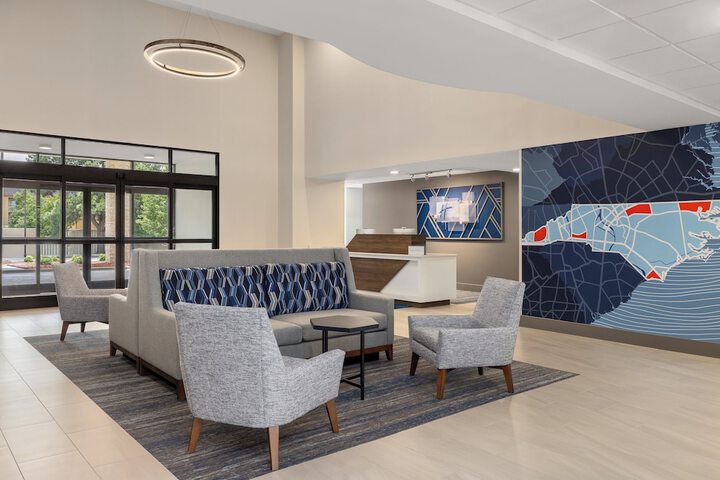 Holiday Inn Express Fayetteville – Fort Bragg by IHG