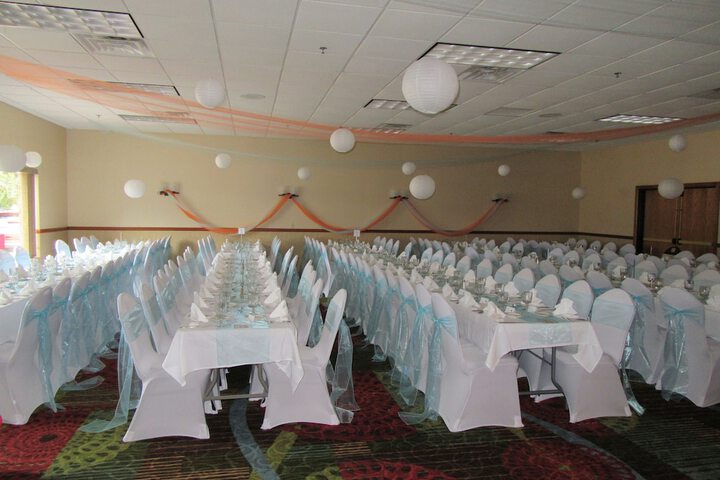 Ballroom/Hall 54 of 57