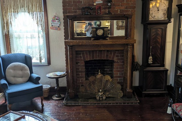 The Old Parsonage B & B