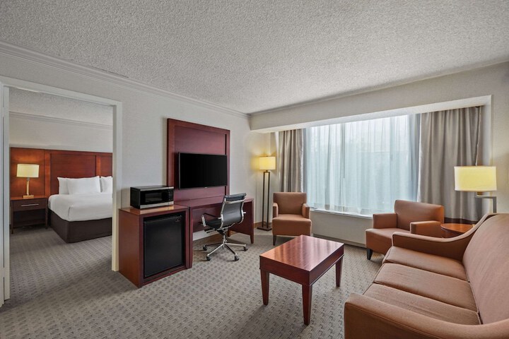 Room 58 of 77