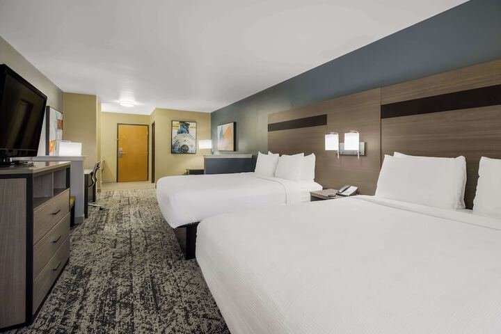 Best Western Temple Inn & Suites