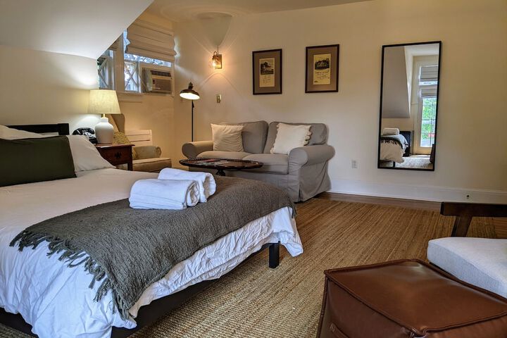 Room 46 of 239