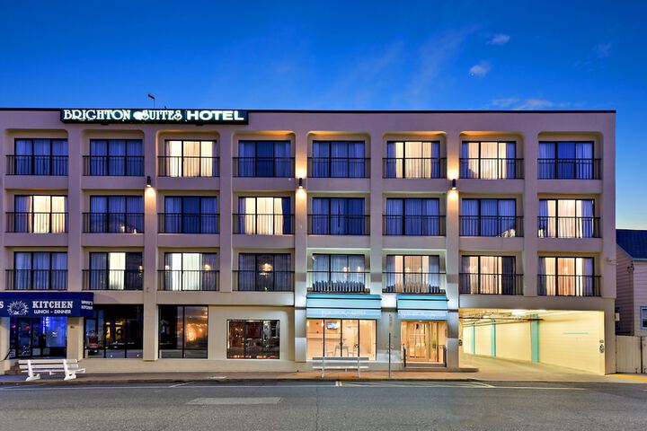 Hotel 2 of 49