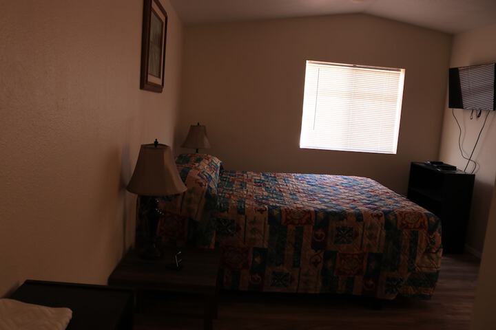 Room 23 of 52