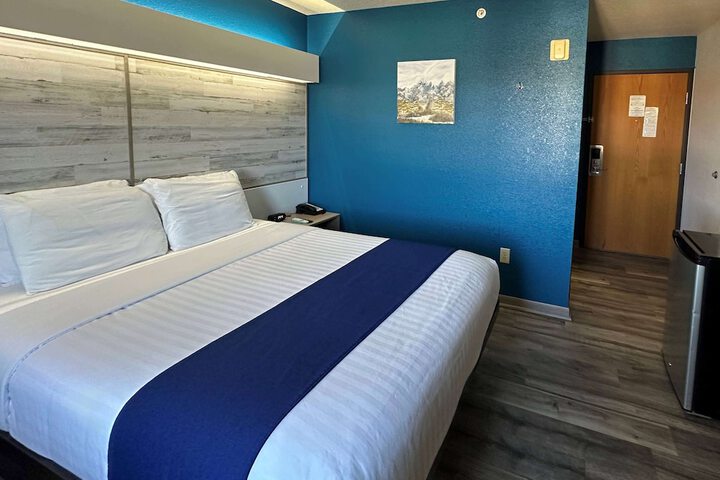 Microtel Inn & Suites by Wyndham Tomah