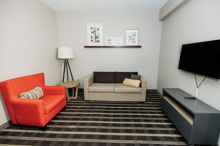 Room 12 of 52
