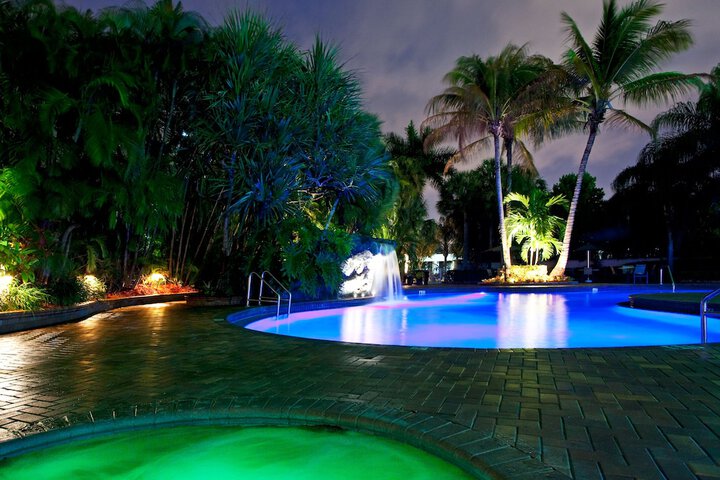 Pool 7 of 28