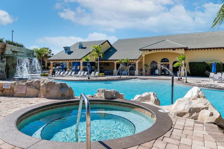 Pool 7 of 47