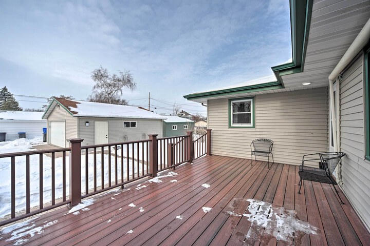 Pet-friendly Retreat 1 Mi to St. Louis River!