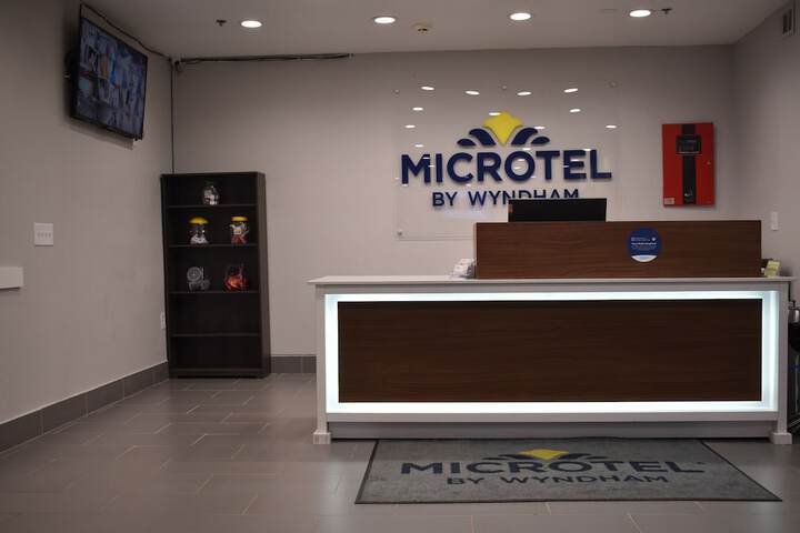 Microtel Inn & Suites by Wyndham Stockbridge / Atlanta I-75