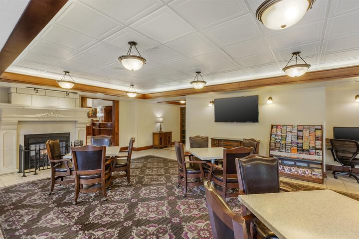 Best Western Plus Greenwell Inn