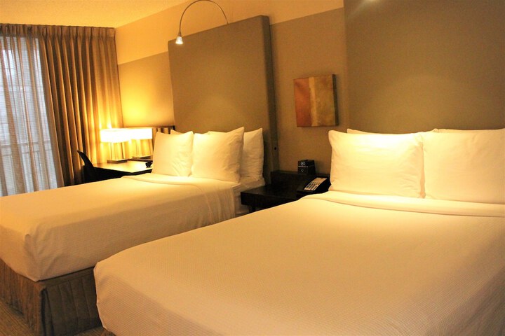 Room 13 of 60