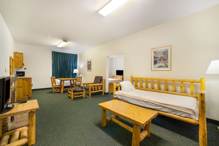 Room 20 of 46