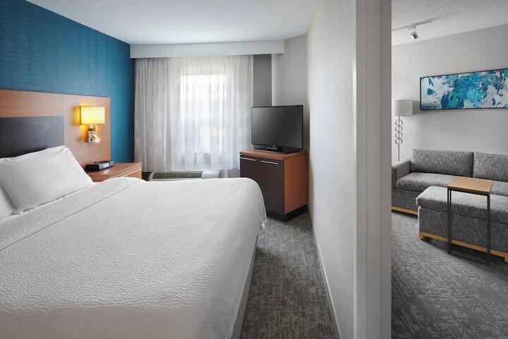 Room 17 of 26