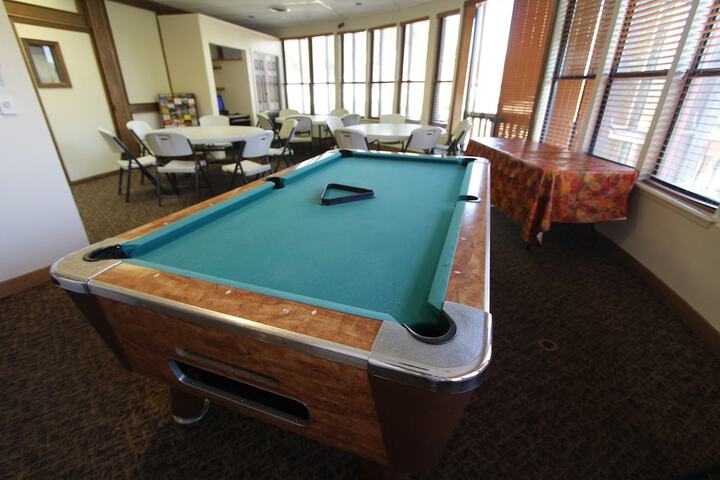Crown Point Resort