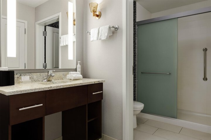 Homewood Suites by Hilton Burlington